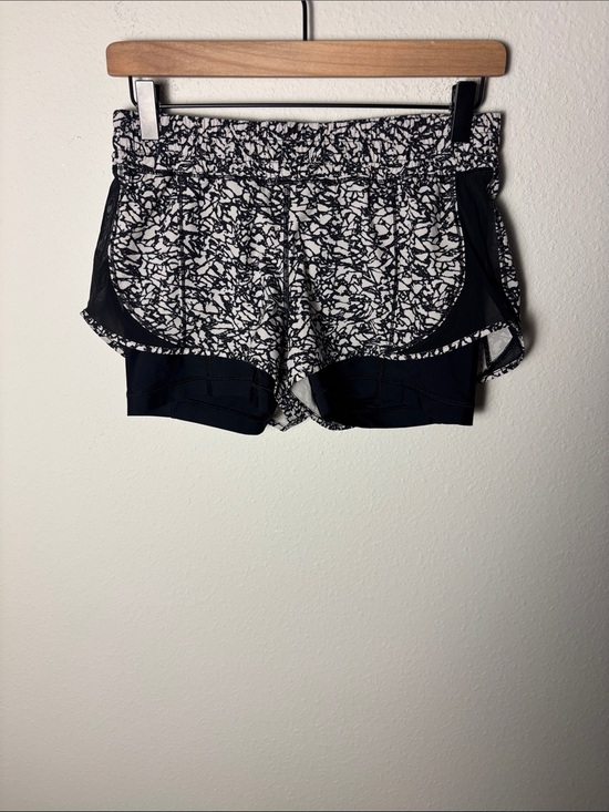 lululemon athletica Pants - lululemon athletica Black and White Printed Athletic Shorts